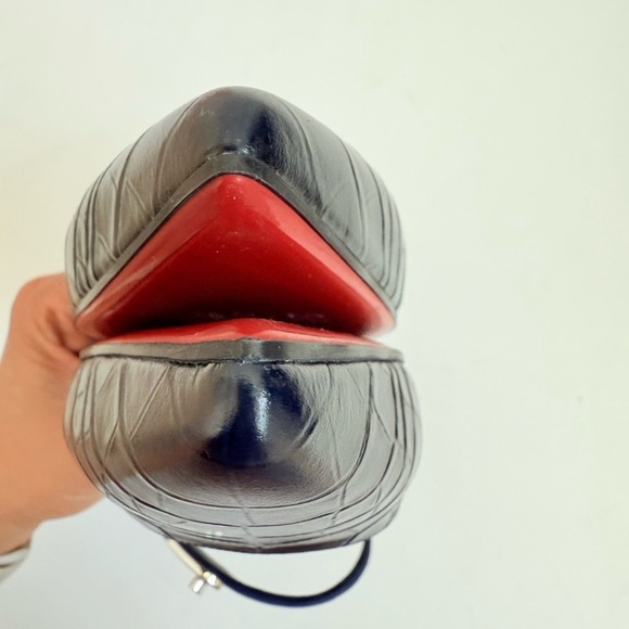 Christian Louboutin Dark Navy blue Choc lock flat calf ali embossed mules EU 40 - Picture 6 of 10